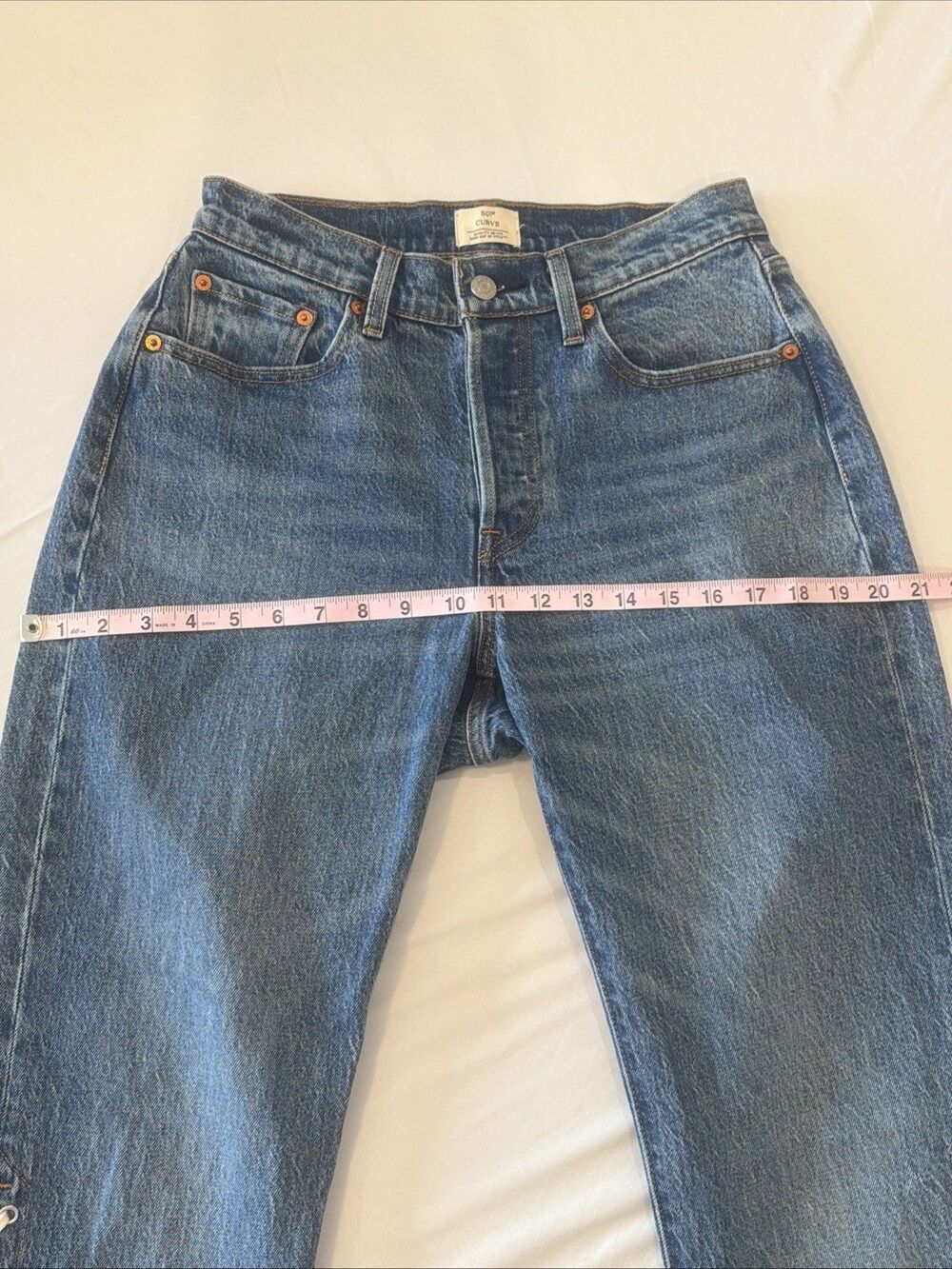 Beyoncé X Levi’s 501 Curvy Jeans Womens 28x32 Medium Wash Lace Up High Rise EUC - Picture 12 of 16